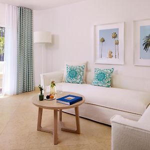 Family King Suite